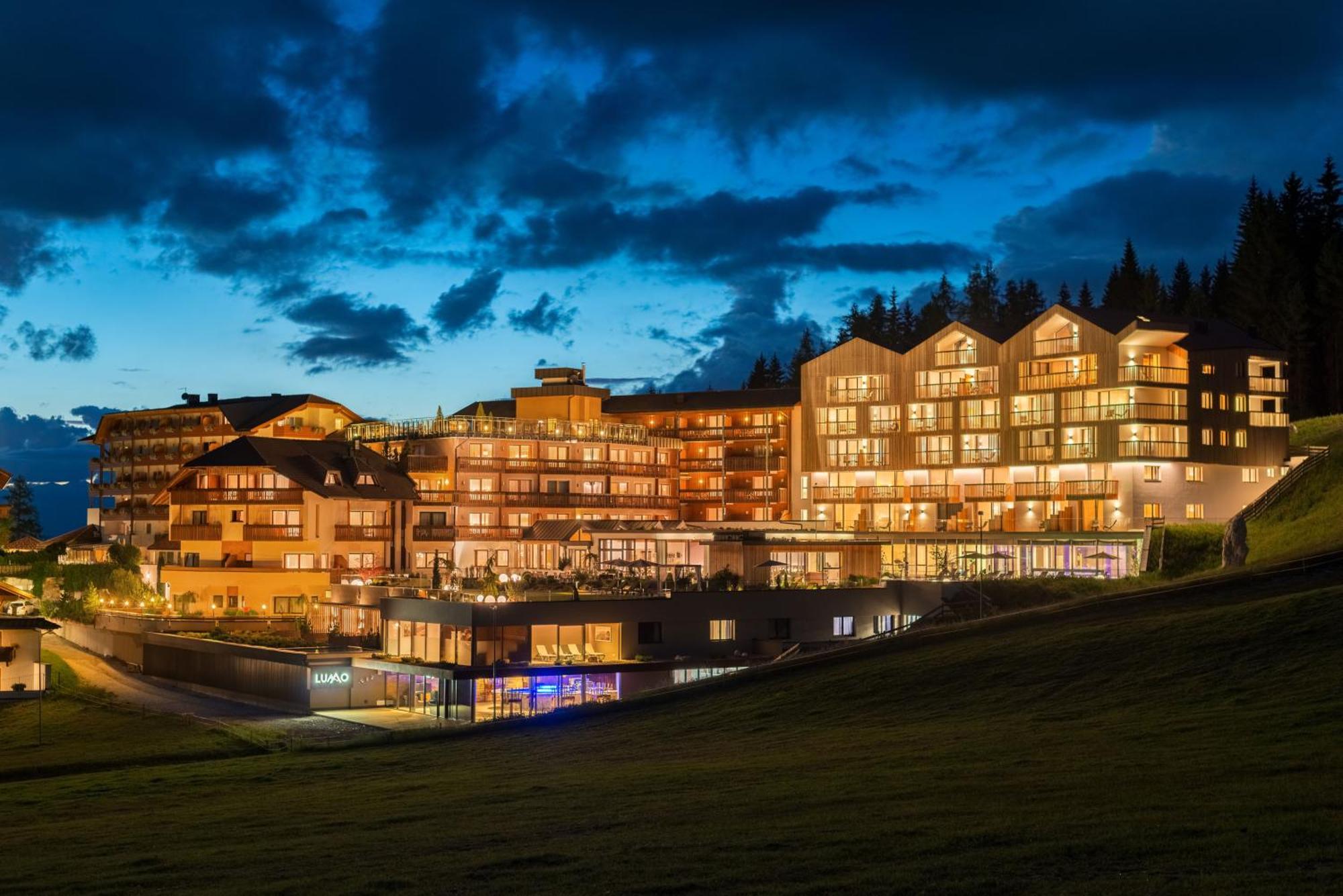 Hotel Cristal 오베레겐 외부 사진