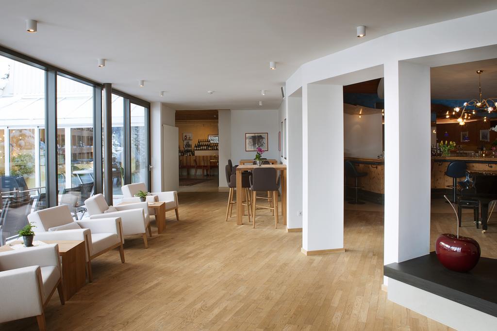 Hotel Cristal 오베레겐 외부 사진